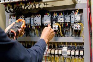 Is it Safe to Replace a Circuit Breaker Yourself? - Contact Phase Electric company in los angeles CA