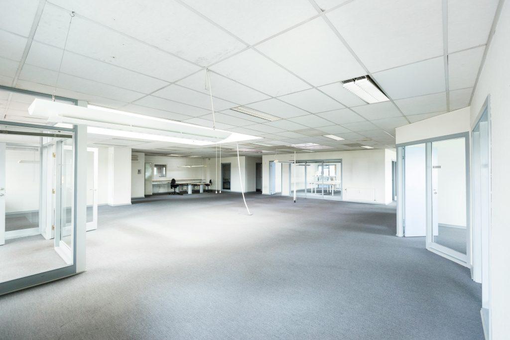 Empty office space - Visit Phaselectric.com